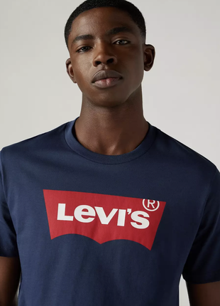 Футболка levi's чоловіча м, хл