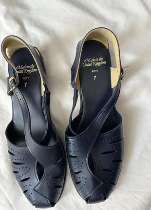 Сандалии винтаж женские синие