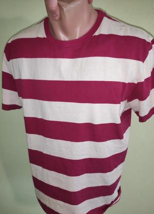 Стильна фірмова футболка катон бренд.east west.м-л