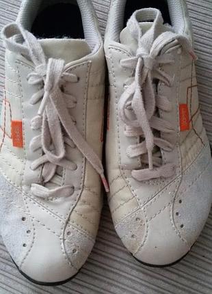 Esprit (сша)-кросівки 38 р.(24,5)