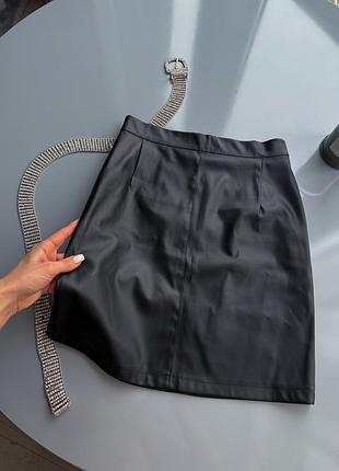 Шкіряна спідничка