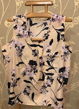 Очень красивая и стильная брендовая блузка в цветах 19.