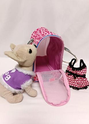 Собака щенка с сумкой-переноской pucci pups