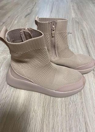 Очень классные боты, размер 32,zara