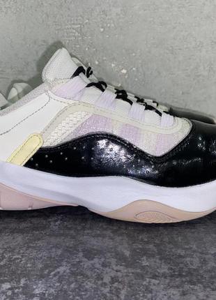 Шкіряні кросівки air jordan 11, оригінал, р-р 36, уст 23 см