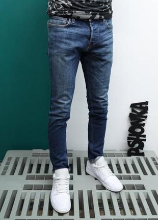 Джинсы hollister