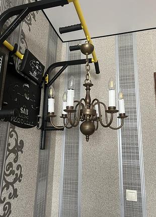 Люстра настенная