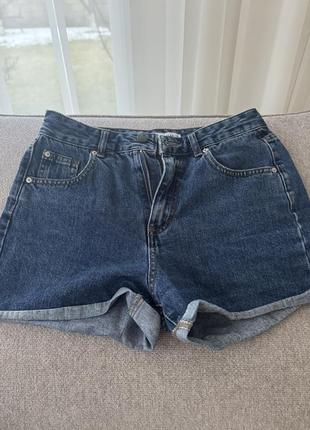 Шорты джинсовые
