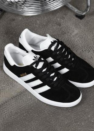 Кросівки жіночі, кросівки adidas