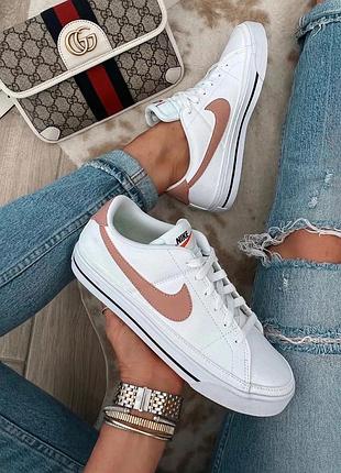 Nike кроссовки