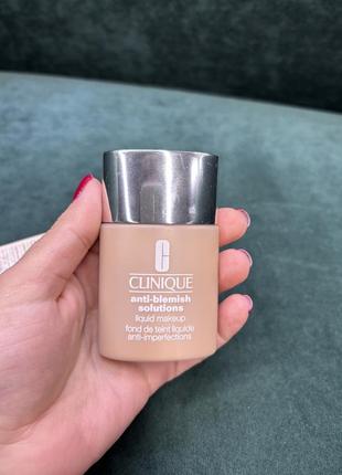 #росборя» тональная основа clinique