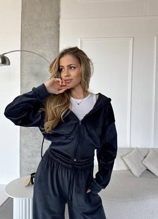 Костюм велюровий спортивний