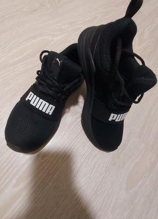 Кросівки puma