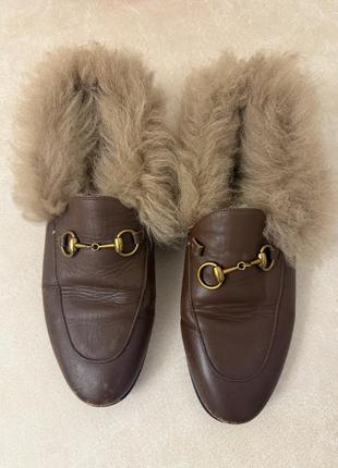 Мокасины с мехом gucci размер 36