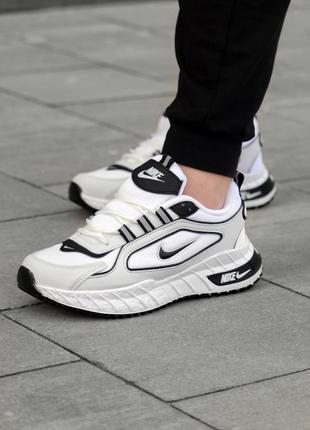 Чоловічі демісезонні спортивні кросівки nike світло-сірі