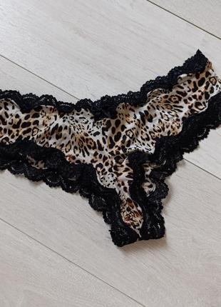 Трусики леопардові труси атласні victoria's secret l л 12 40 48