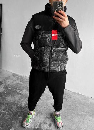 Чоловіча жилетка the north face з принтом якісного матеріалу на кожен день