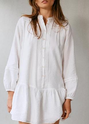 Коротке плаття із сіткою