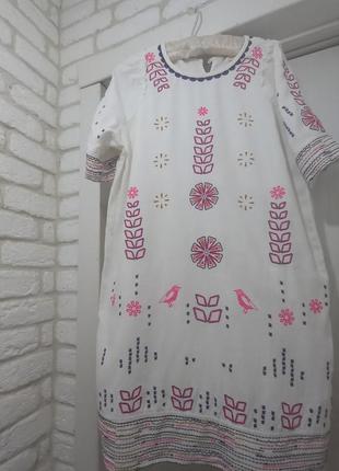 Платье с вышивкой вискоза лён