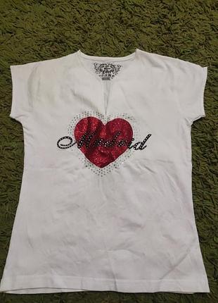 Футболка з сердечком стразами