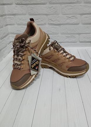 Женские кроссовки от tamaris. gore tex
