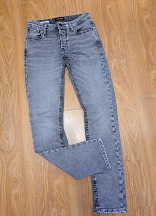 Джинсы стрейчивые 42-44 турция