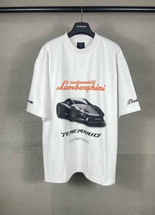 Футболка в стиле balenciaga