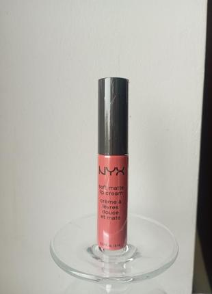 Рідка помада nyx soft matte lip cream