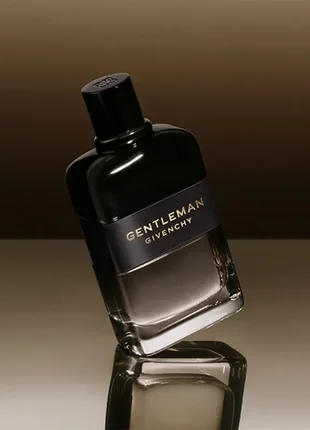 Givenchy gentleman boisee парфумована вода