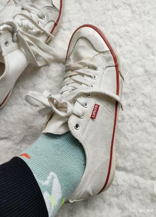 Кеди levis