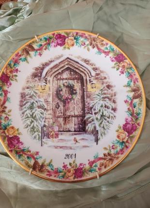 Royal albert home for christmas «festive welcome» pn285 колекційна тарілка англія 2001 р