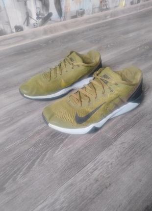 Мужские кроссовки nike retaliation tr 2 для тренировок / бега