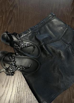 Продам босоніжки