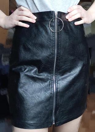 Шкіряна спідничка спідниця на застібці