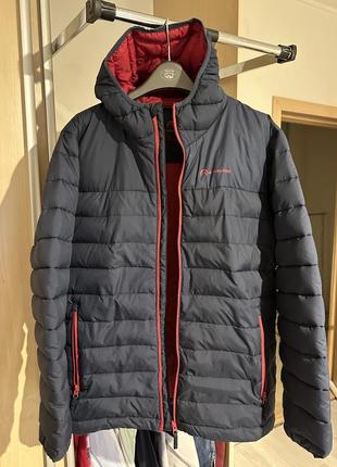 Чоловіча пухова куртка