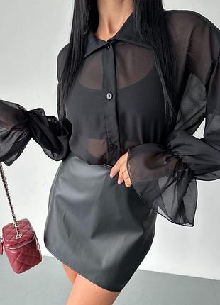 Жіноча прозора шифонова блуза блузка на гудзиках чорна