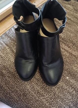 Ботиночки весенние