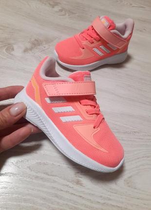 Яркие на липучках кроссовки adidas runfalcon 2.0 кросівки черевики