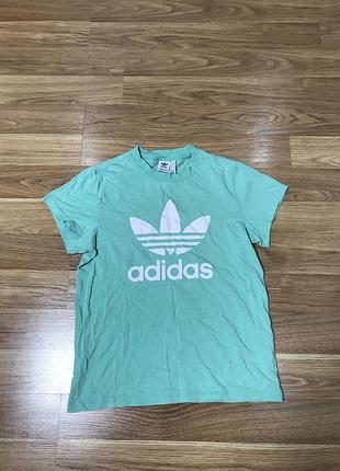 Чоловіча спортивна футболка adidas
