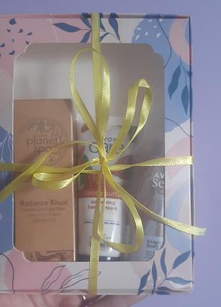 Женский подарочный набор от avon #росборя