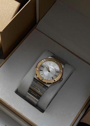 Часы versace