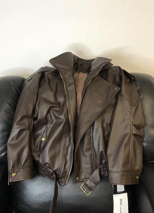 Кожанка нова