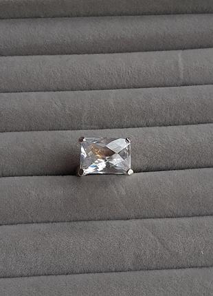 Серебряное кольцо