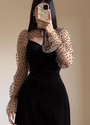 Святкова оксамитова сукня