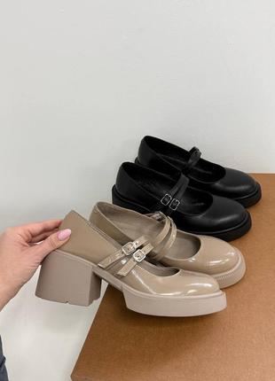 Туфли женские из натуральной кожи и лака