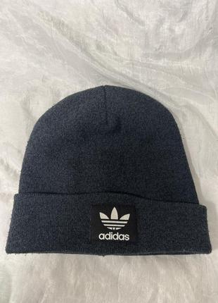 Шапка adidas