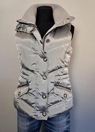 Жилет бренд esprit de corp m-l серебристый
