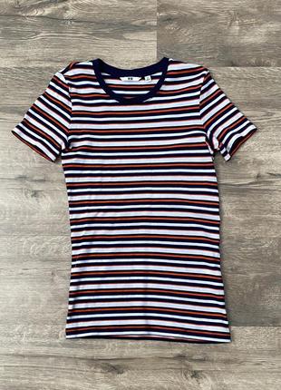 Футболка в полоску uniqlo