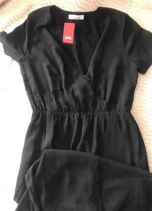 Черное платье, платье