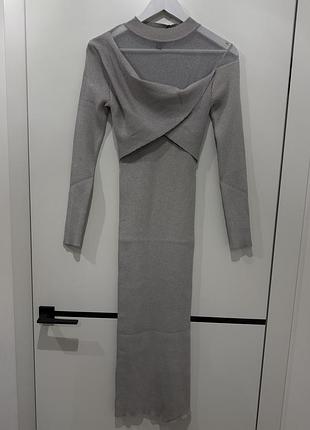 Шикарна тепла сукня